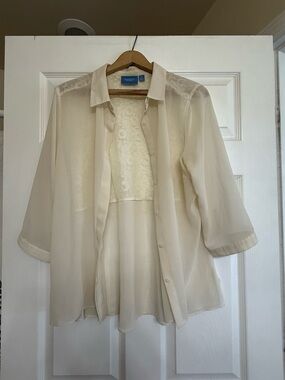 Simply Vera Vera Wang Cream Sheer Button-Down Blouse with Lace Inset